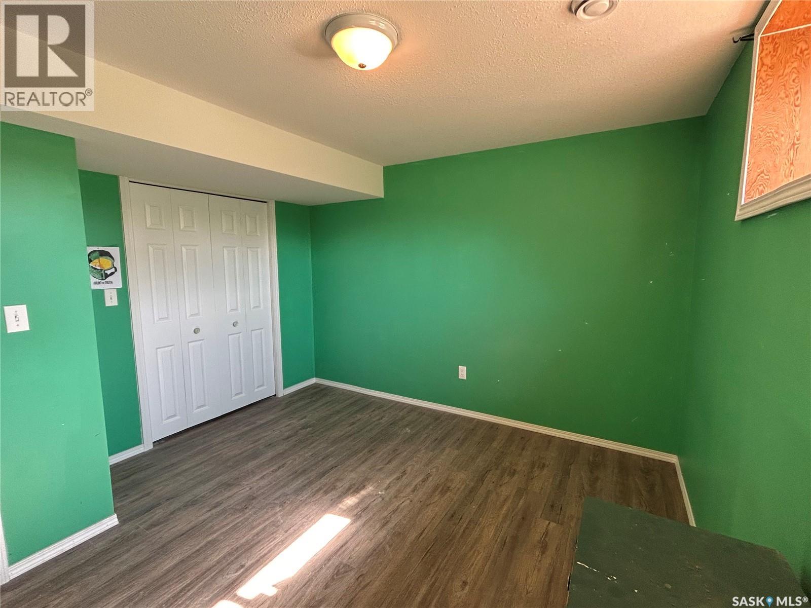 615 1st Avenue S Property Photo 27