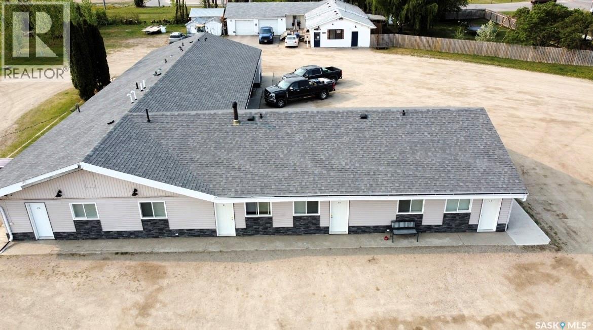 1401 35 Highway S Property Photo 9