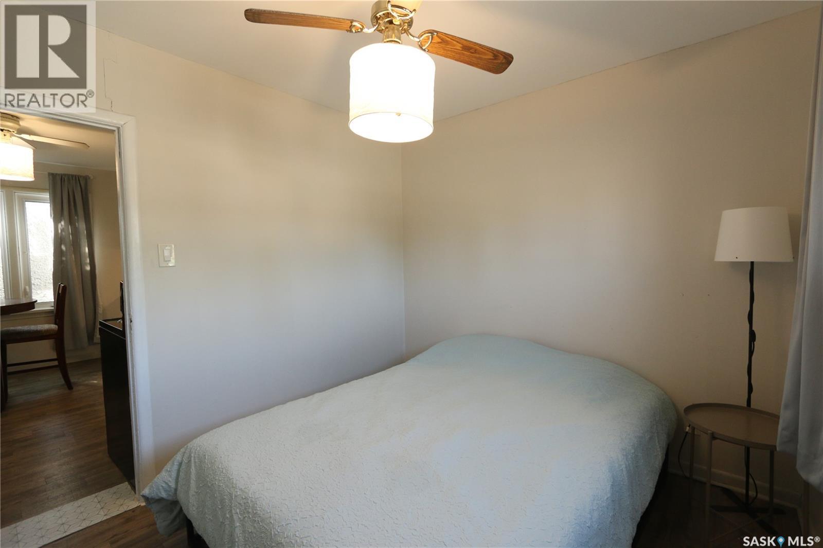 903 Robinson Street Property Photo 18