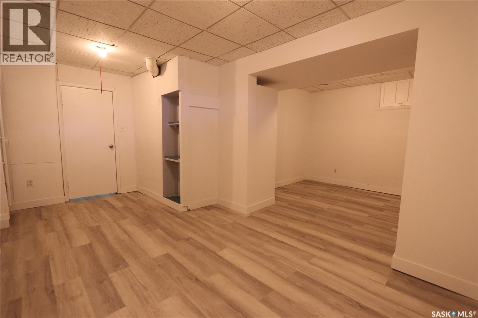 903 Robinson Street Property Photo 30