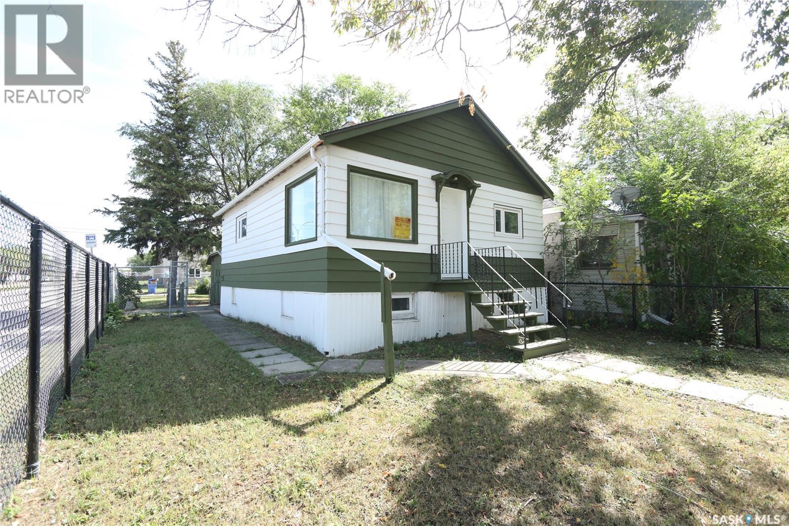 903 Robinson Street Property Photo 40