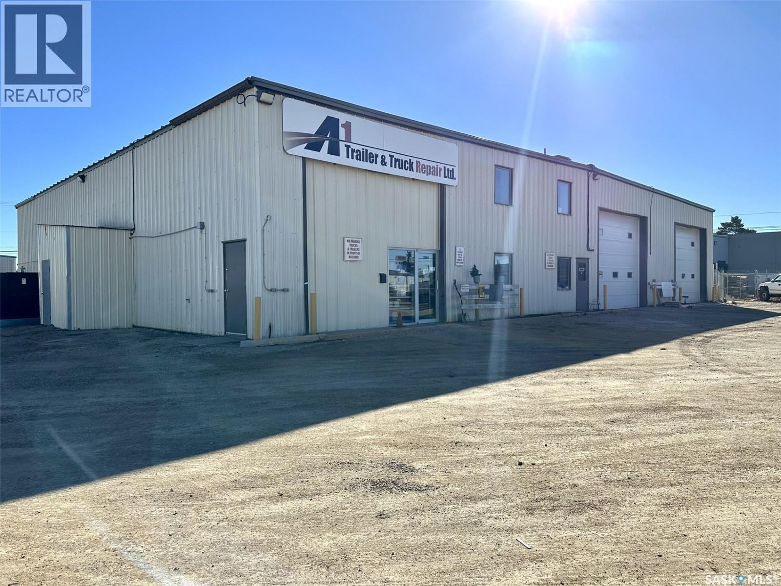A-1 Trailer & Truck Repair Ltd. Property Photo 2
