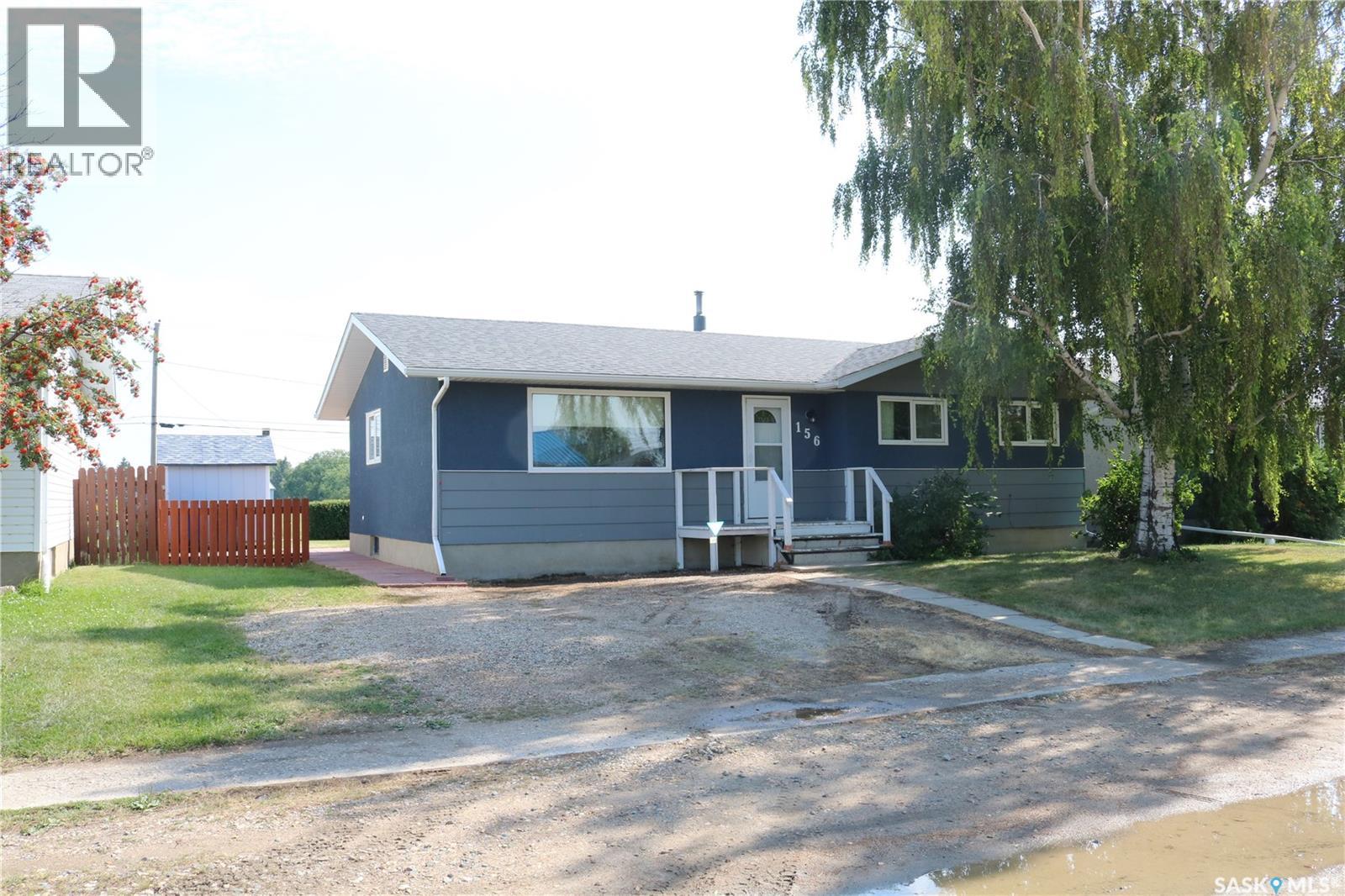 156 Sylvite Crescent Property Photo 1
