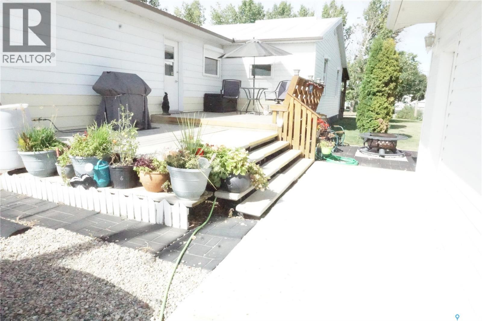 406 2nd Avenue W Property Photo 44