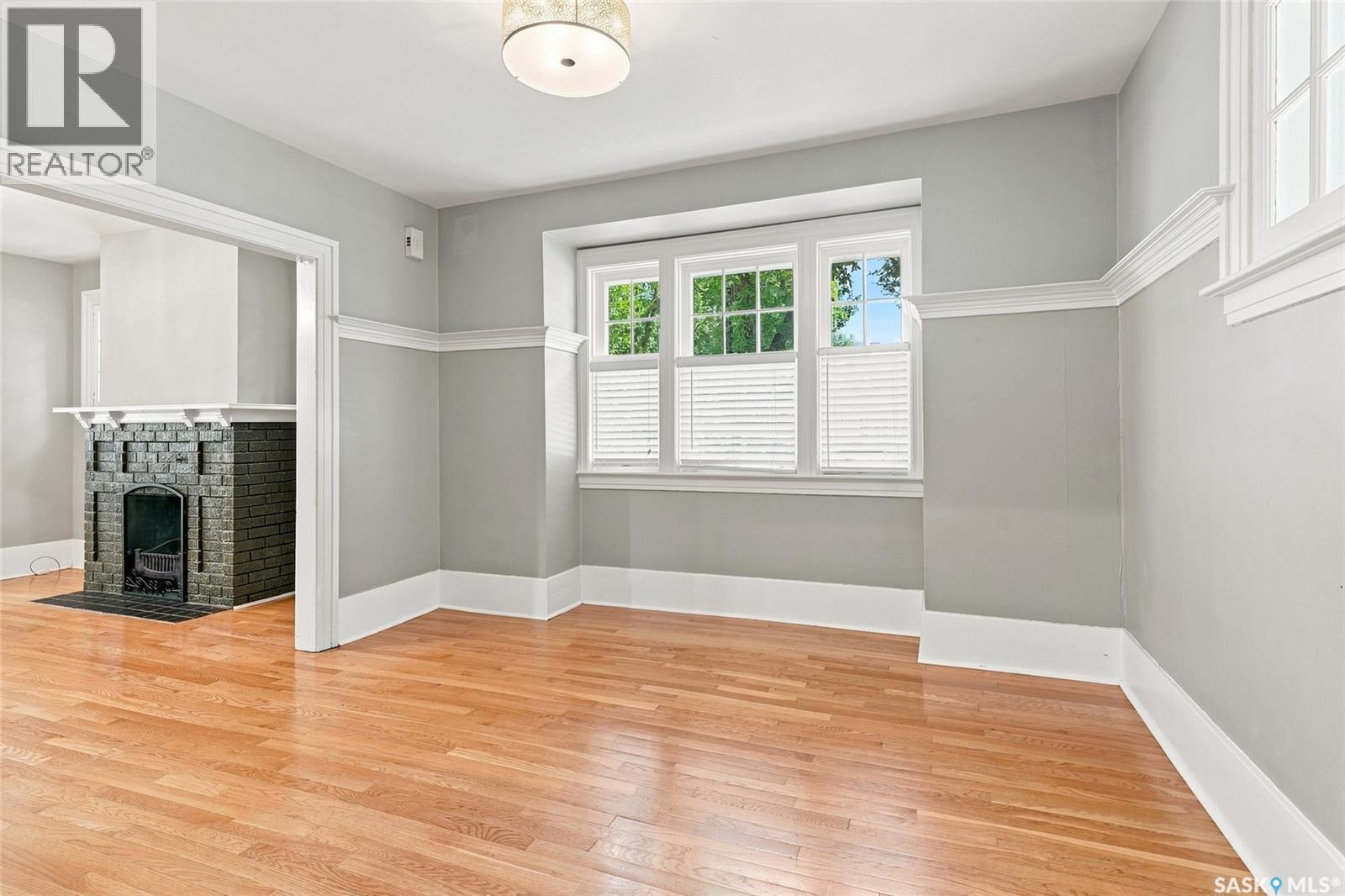 234 10th Street E Property Photo 10