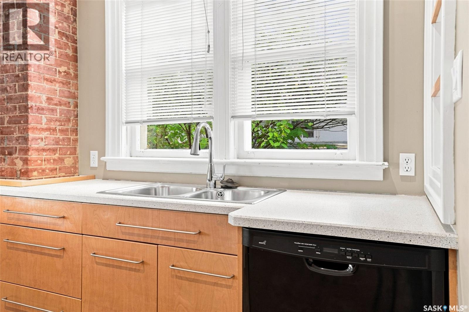 234 10th Street E Property Photo 13
