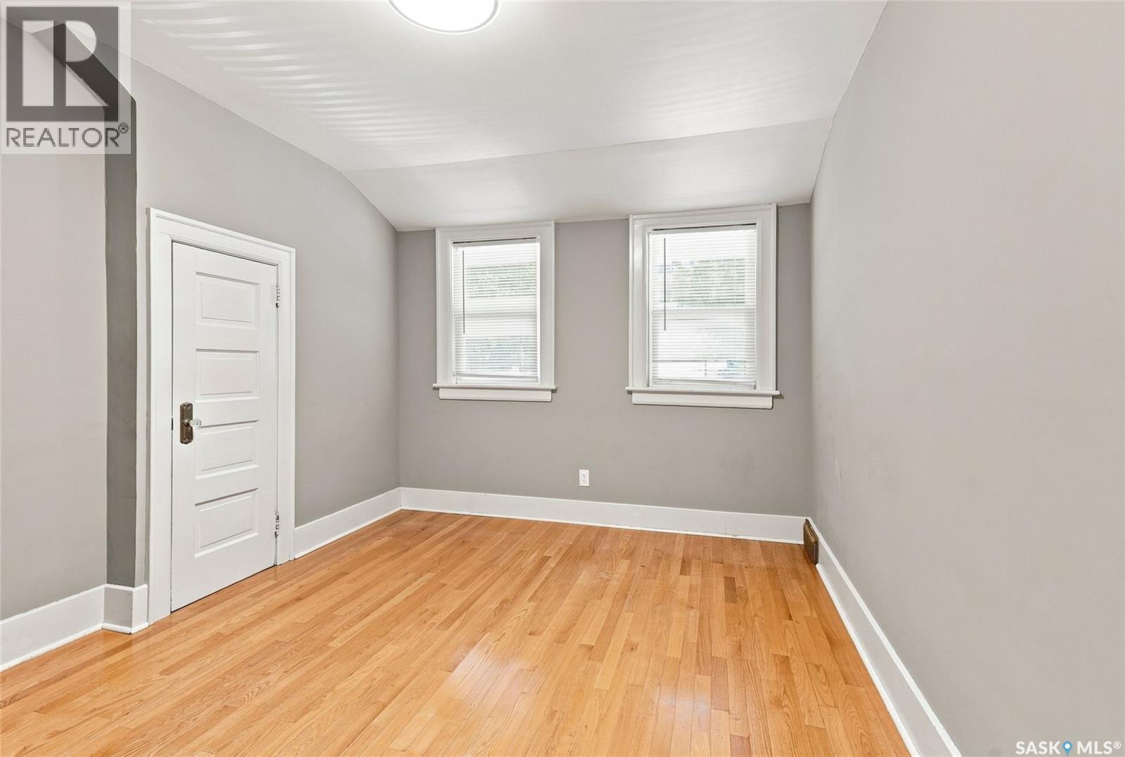 234 10th Street E Property Photo 17