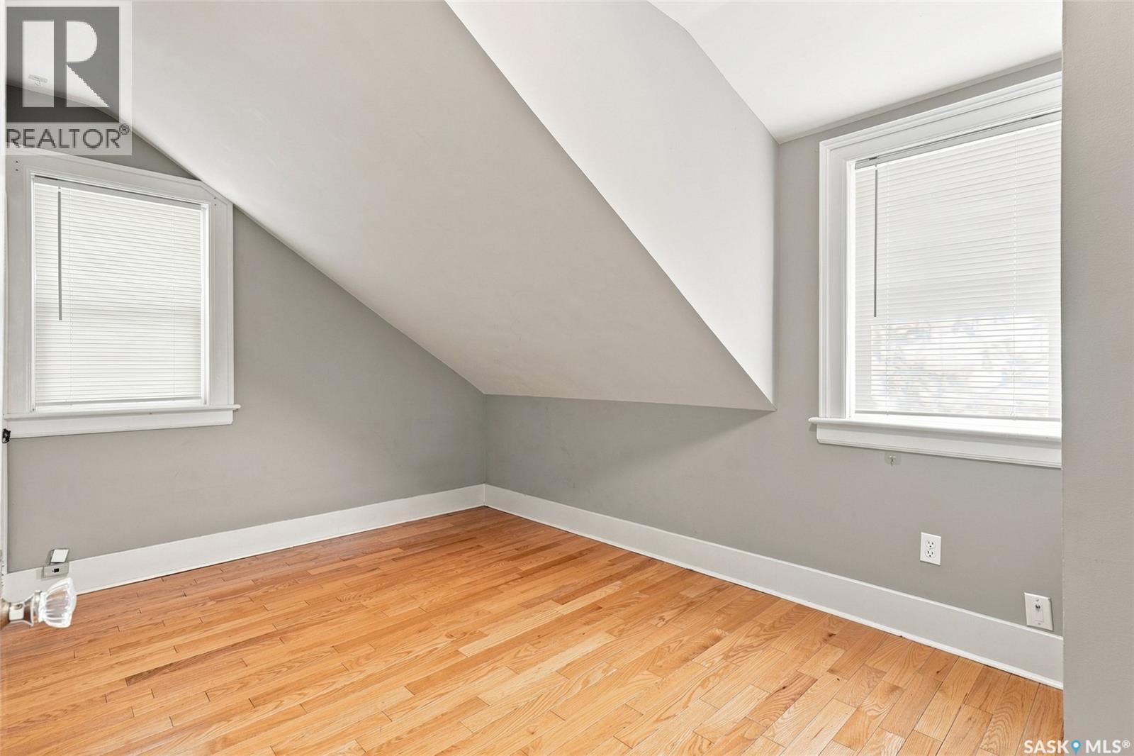 234 10th Street E Property Photo 19