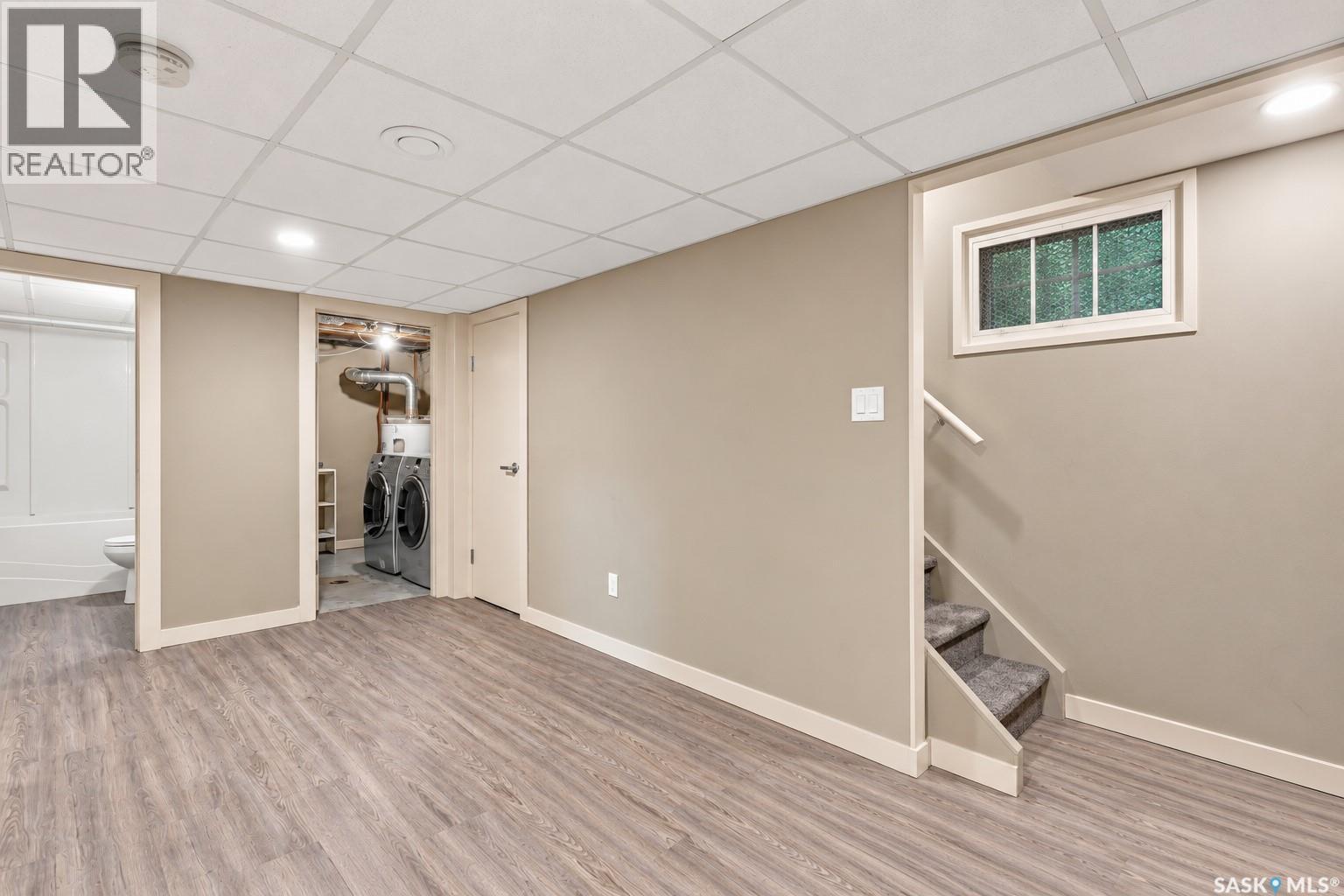 234 10th Street E Property Photo 28