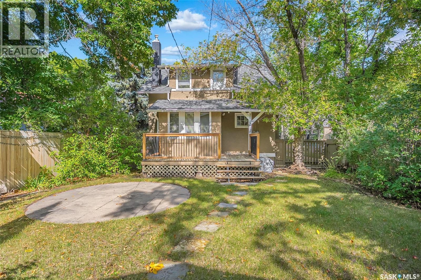 234 10th Street E Property Photo 39