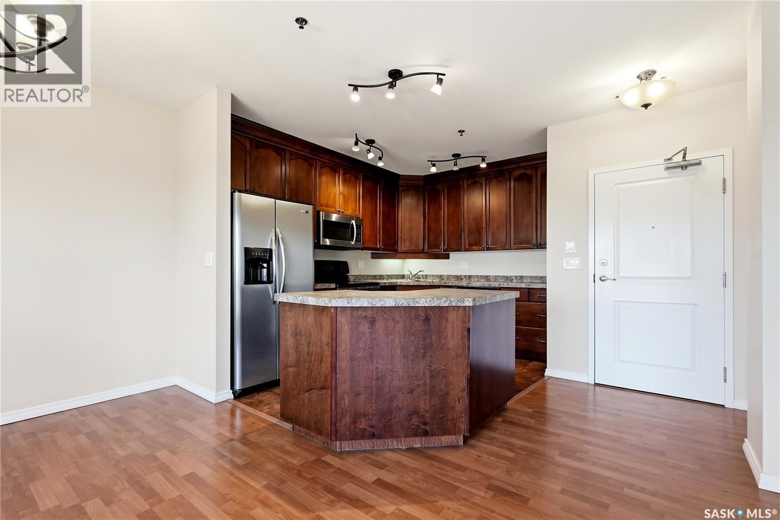 1403 902 Spadina Crescent E Property Photo 16