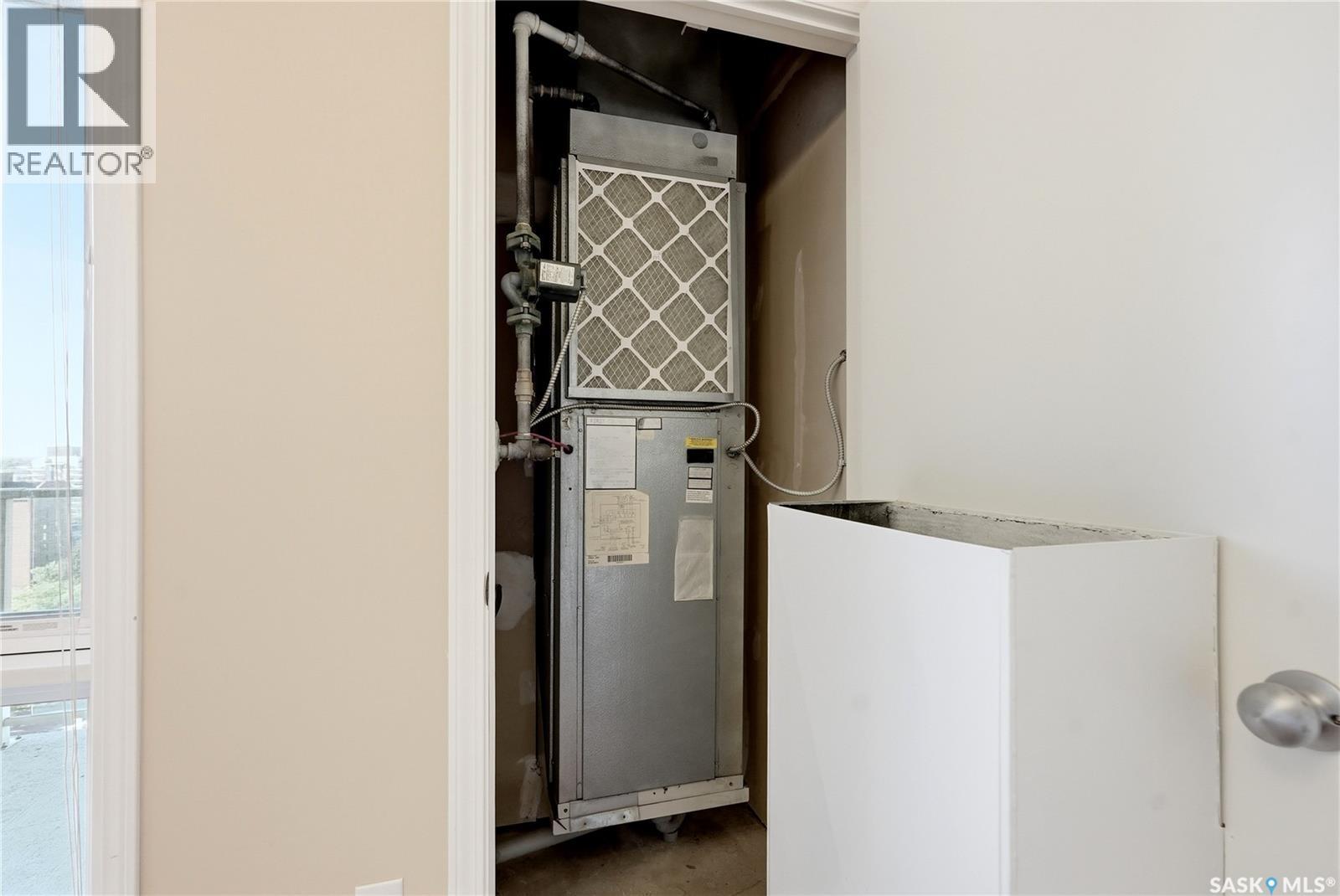 1403 902 Spadina Crescent E Property Photo 38