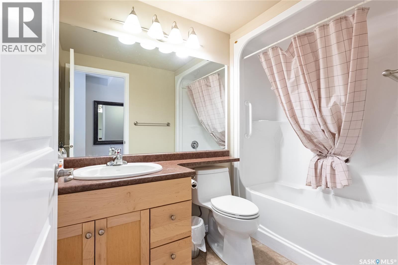1403 902 Spadina Crescent E Property Photo 47