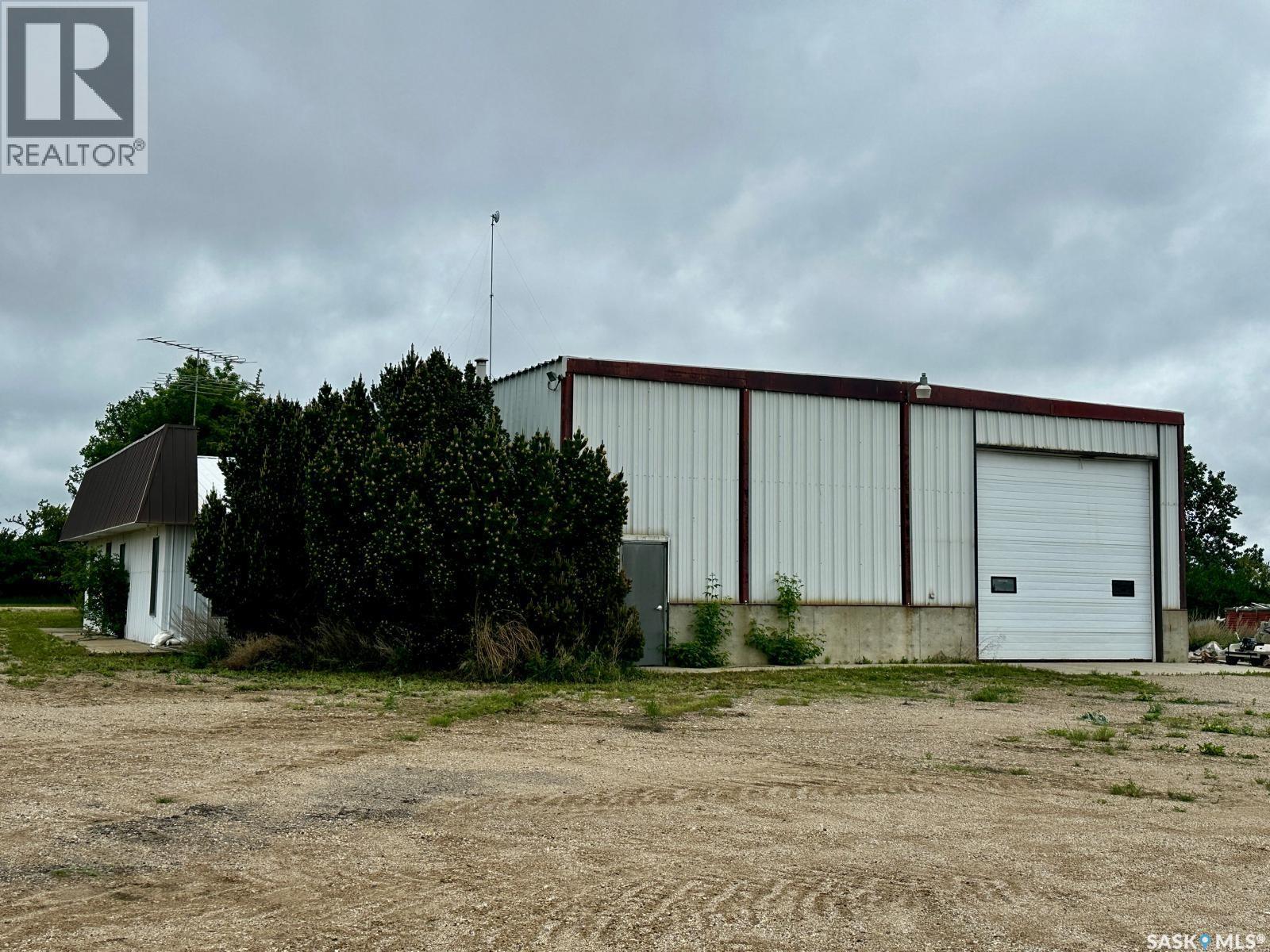 Cudworth Shop & Land Property Photo 3
