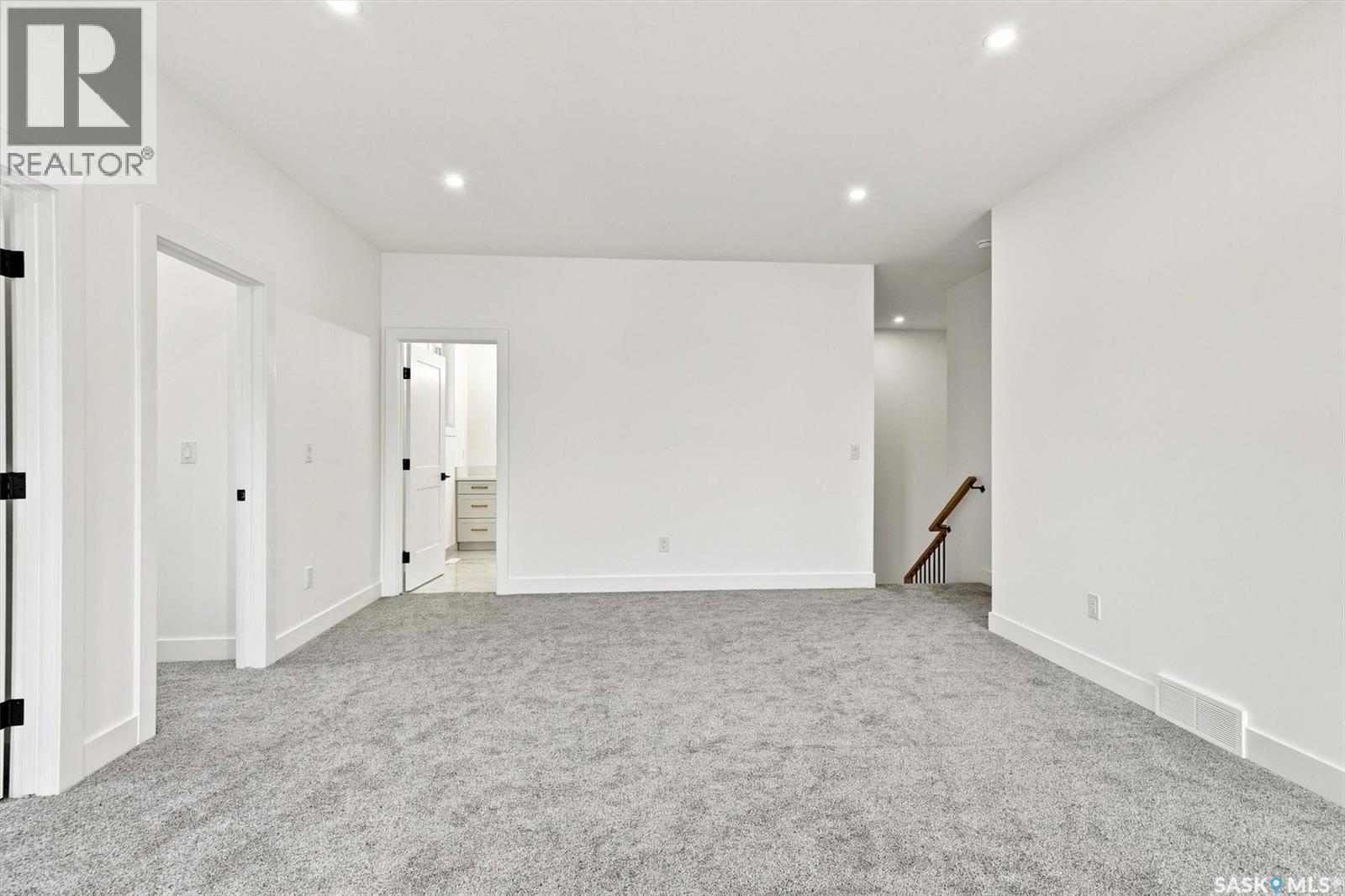 339 Sharma Crescent Property Photo 32