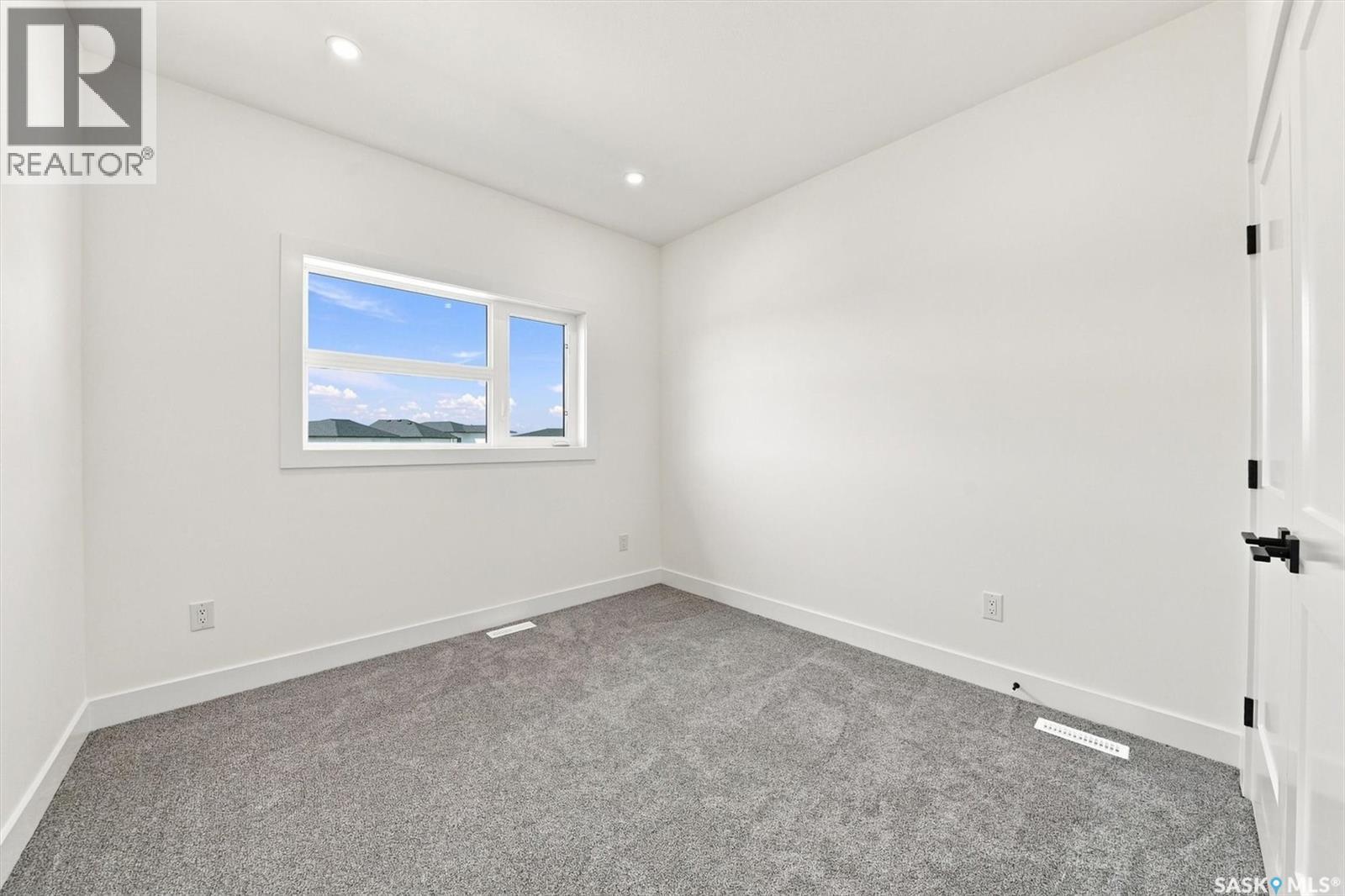 339 Sharma Crescent Property Photo 46