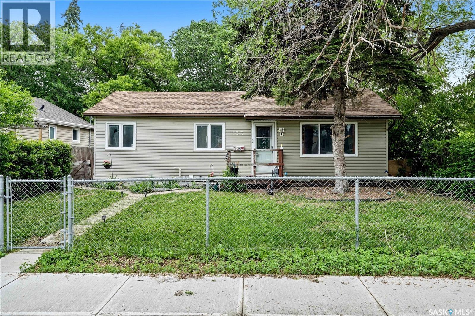 133 Osler Street Property Photo 1