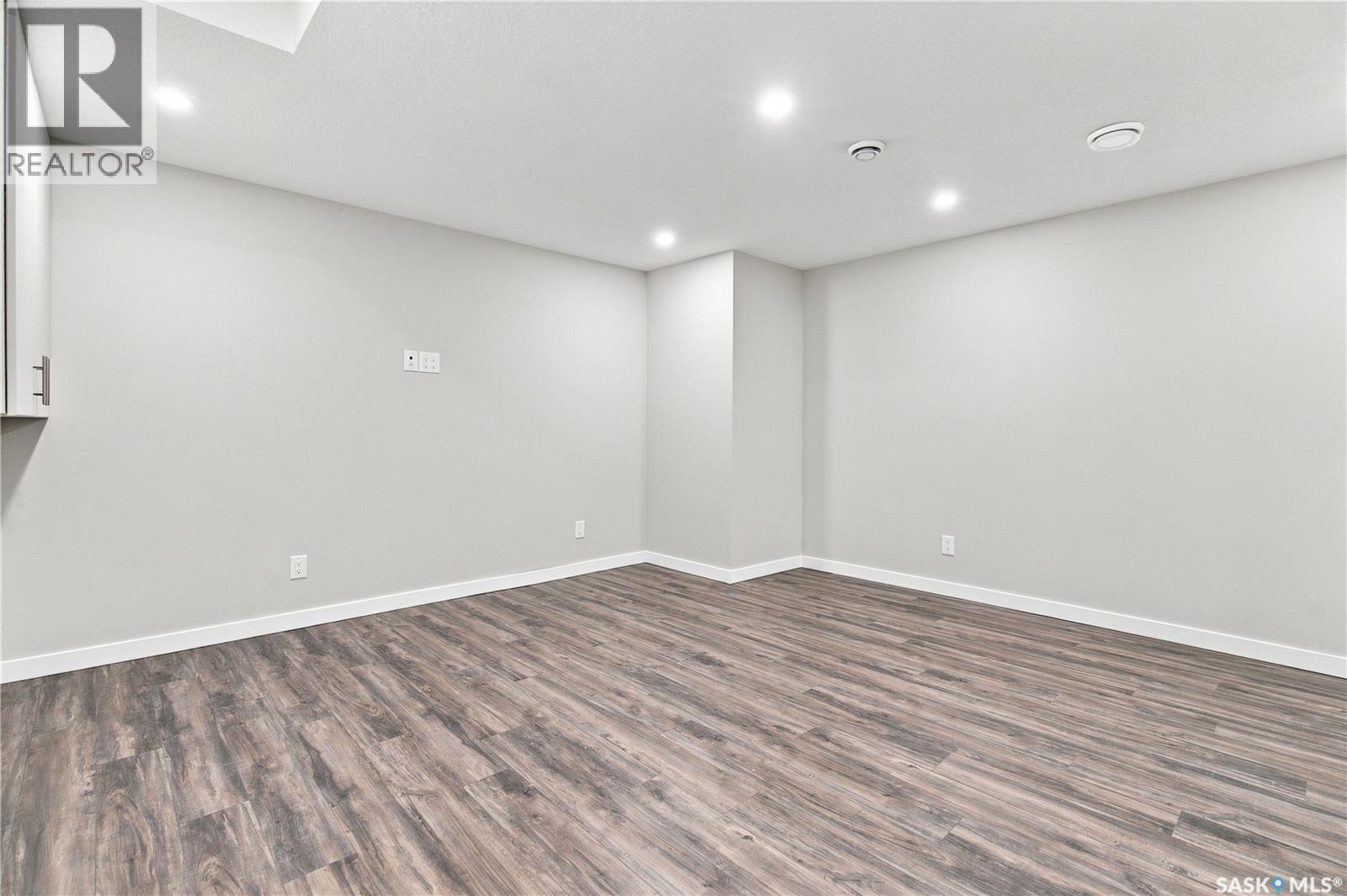 5306 Watson Way Property Photo 41