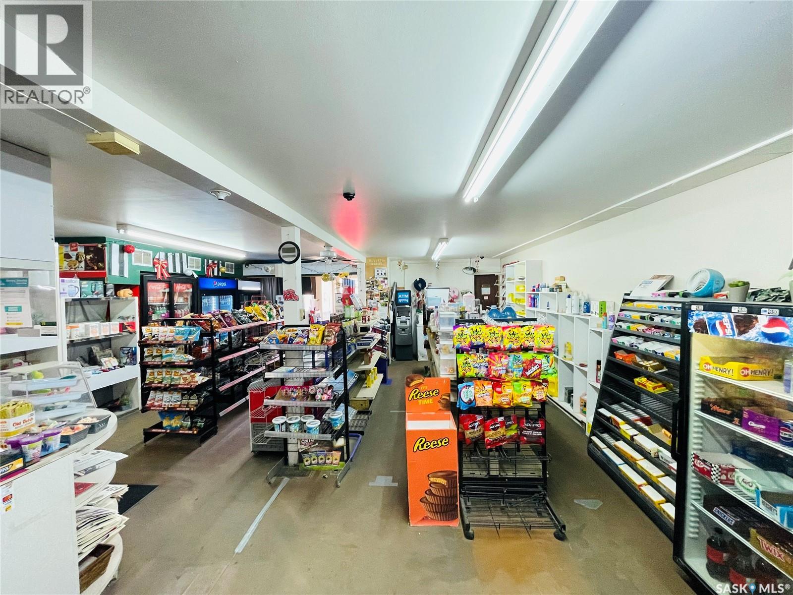341 5th Street Property Photo 5