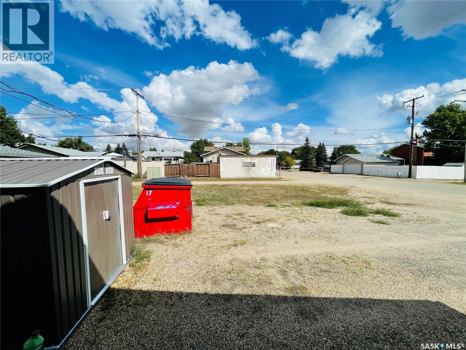 341 5th Street Property Photo 11