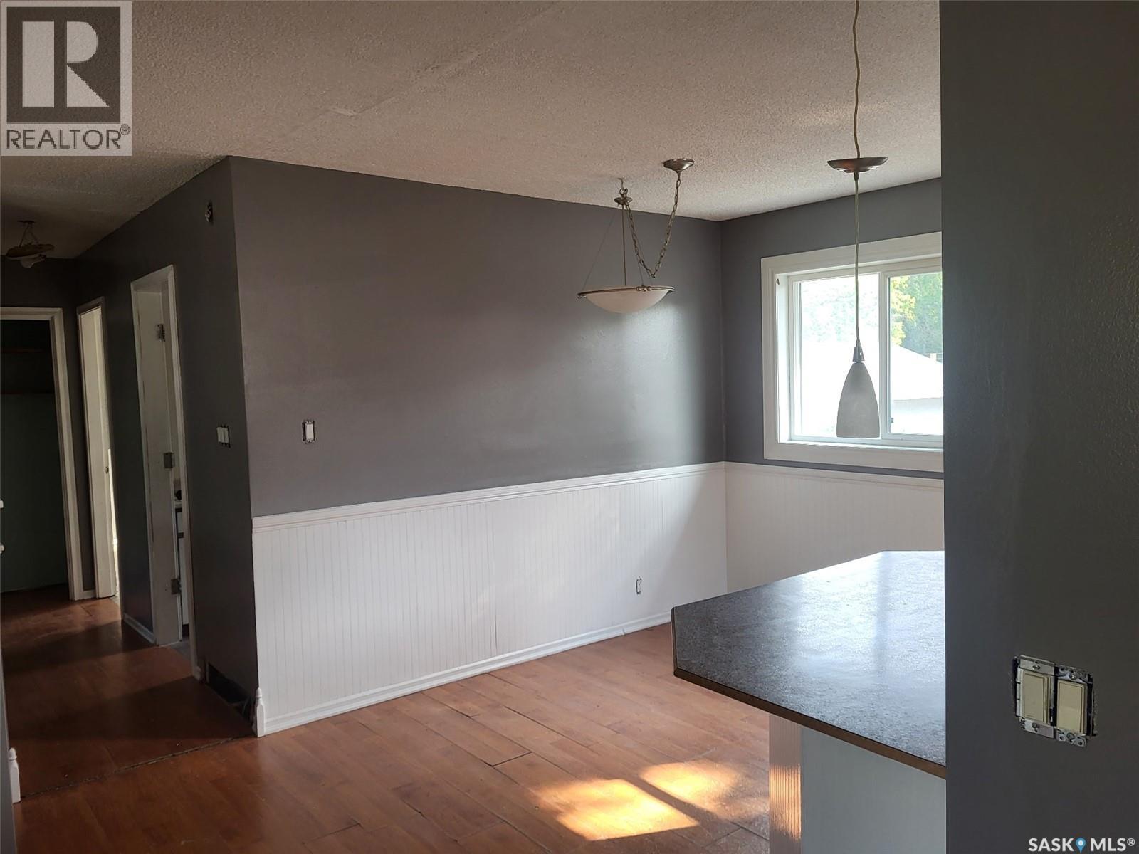 114 Rothwell Crescent Property Photo 3