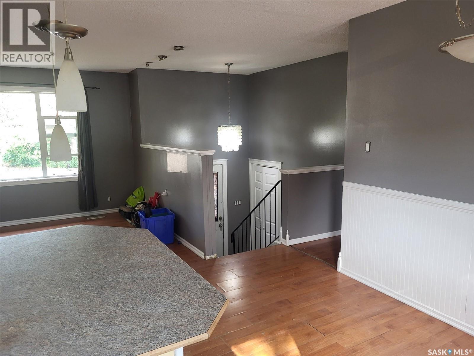 114 Rothwell Crescent Property Photo 6