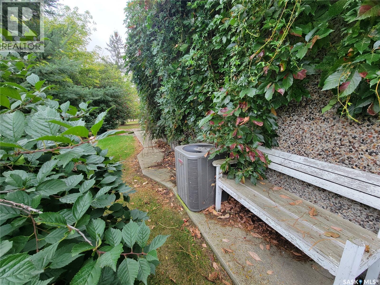 Macklin Lake Regional Park Property Photo 35