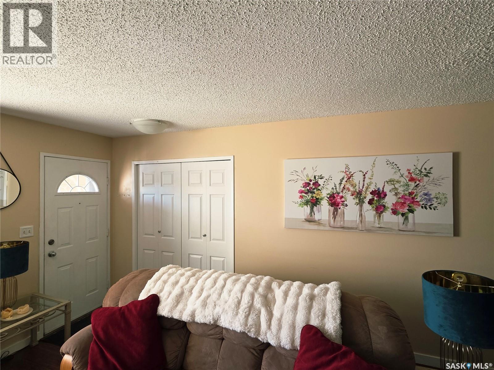 138 Cedar Meadow Drive Property Photo 3