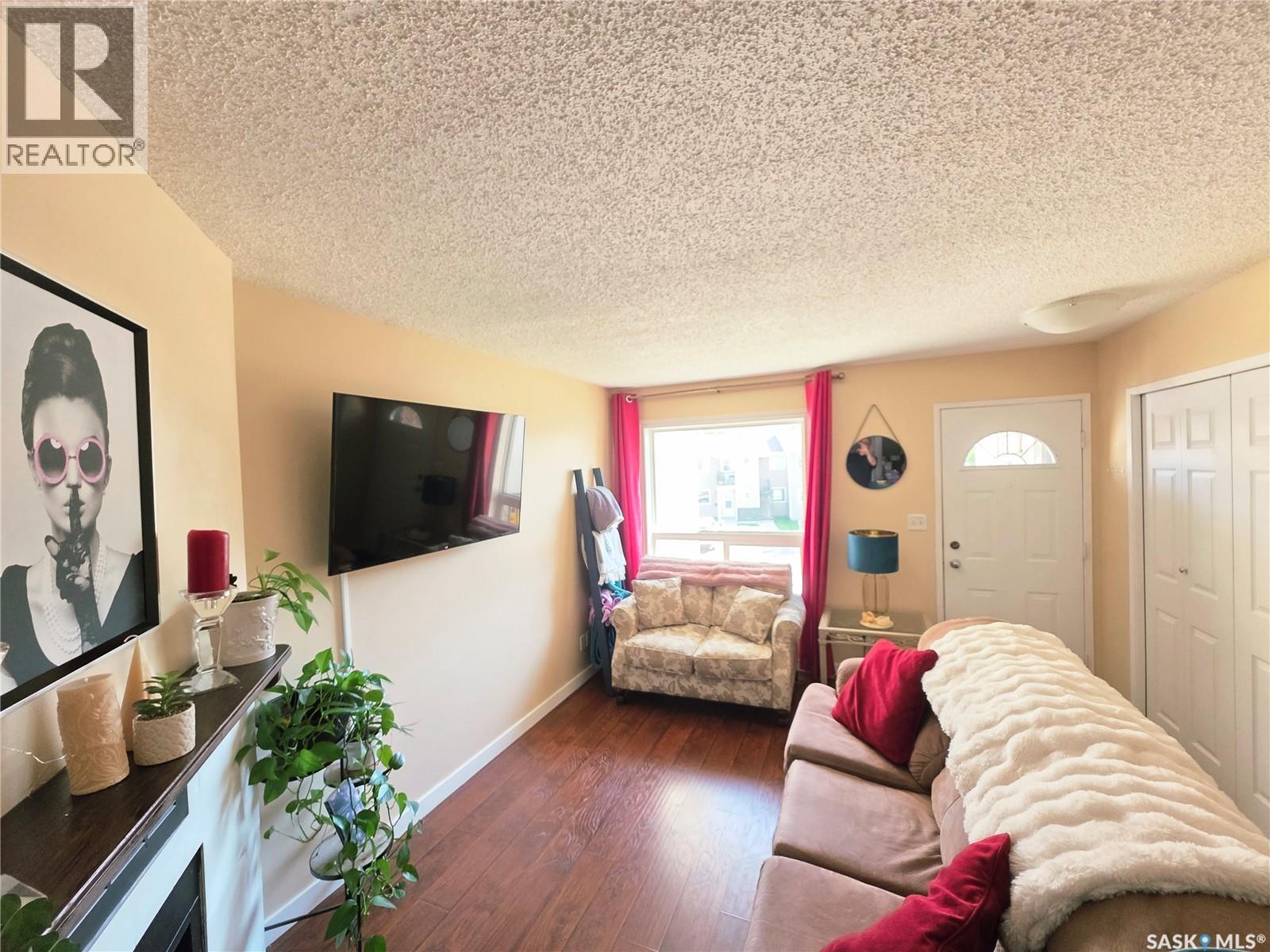 138 Cedar Meadow Drive Property Photo 4