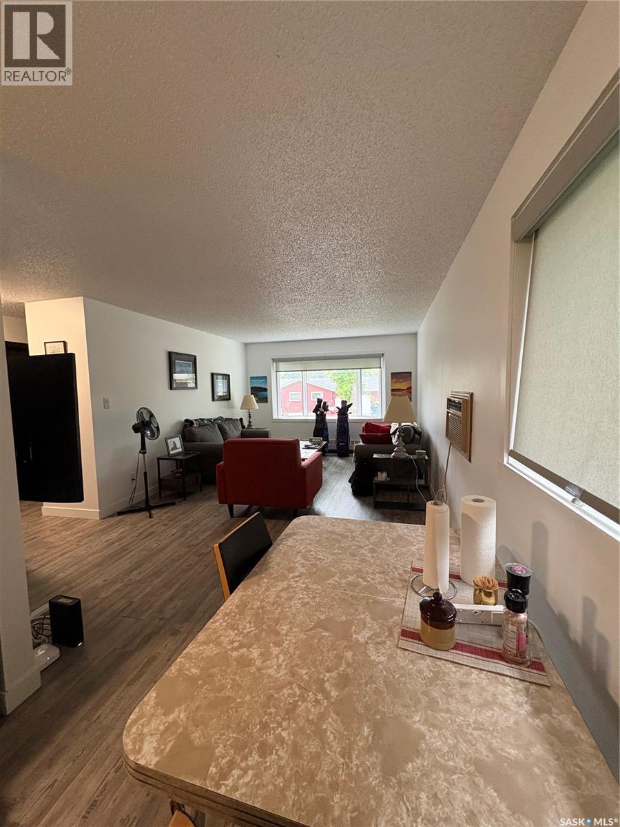 144 First Avenue N Property Photo 10
