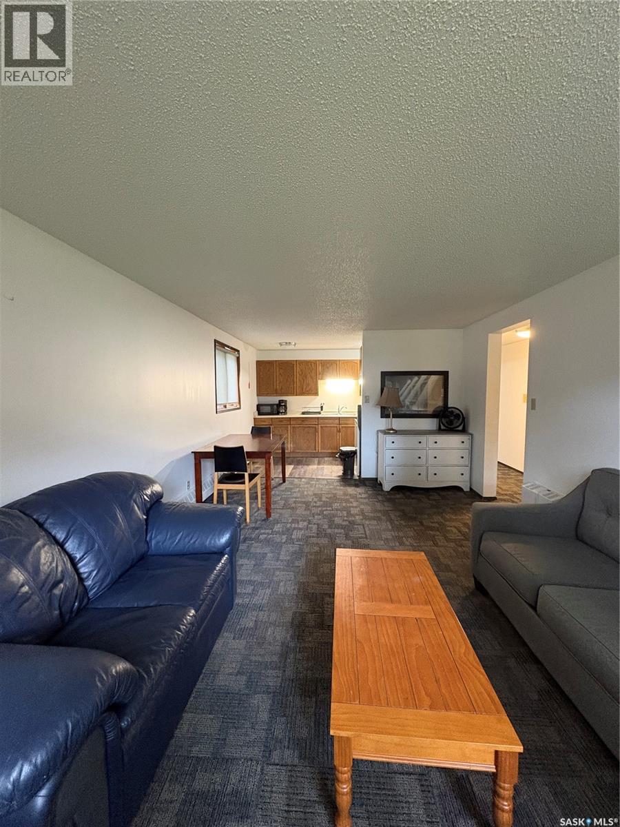 144 First Avenue N Property Photo 13