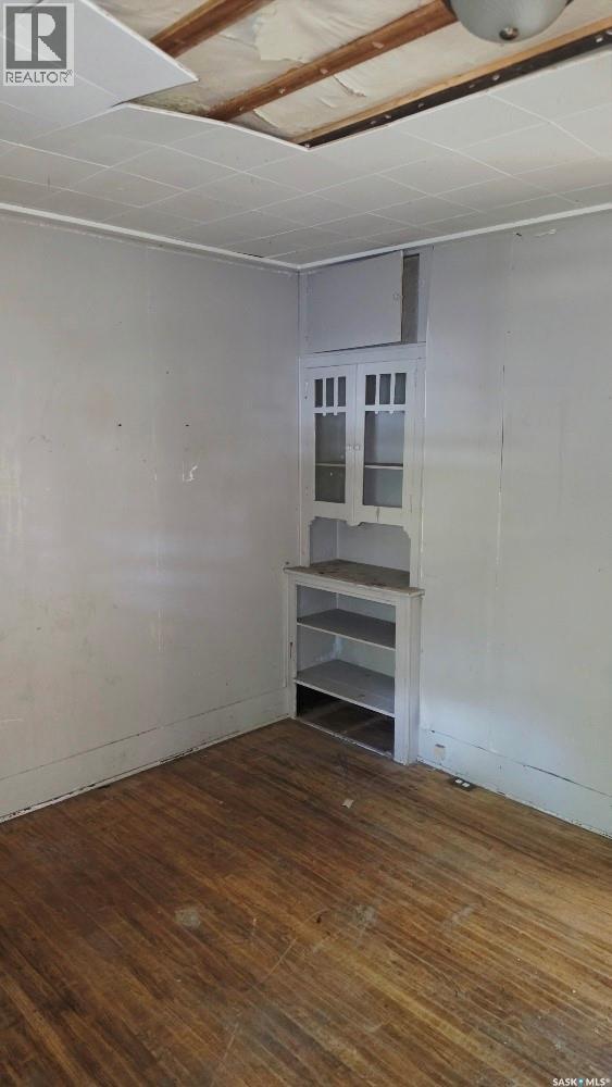 1256 King Street Property Photo 8