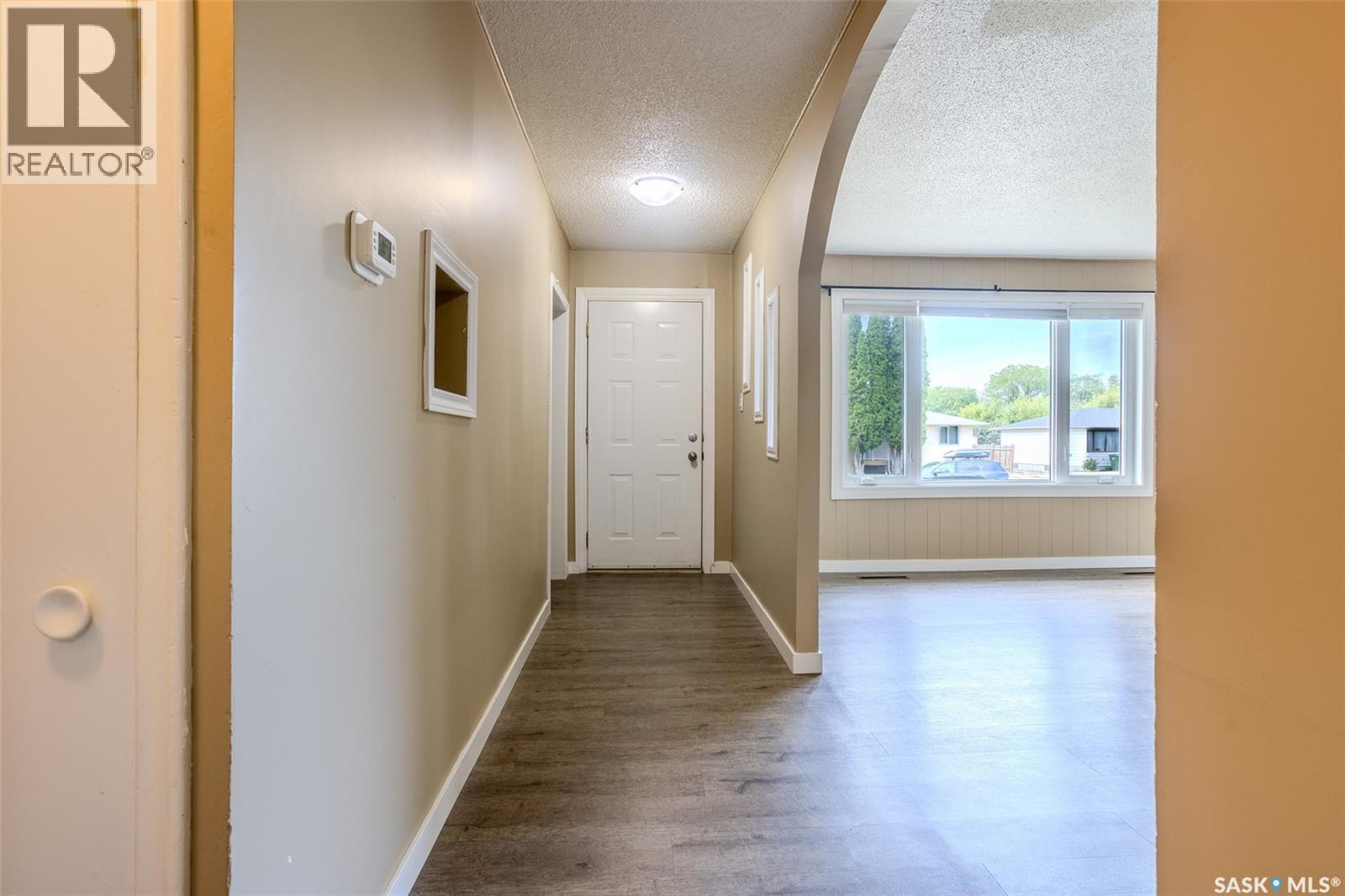 614 Q Avenue N Property Photo 5