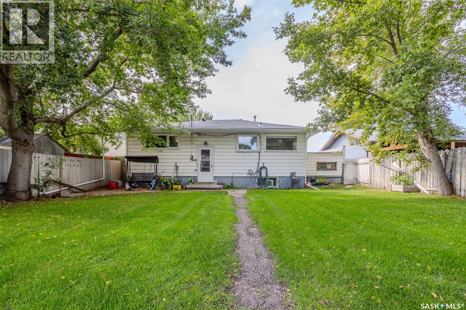 614 Q Avenue N Property Photo 42