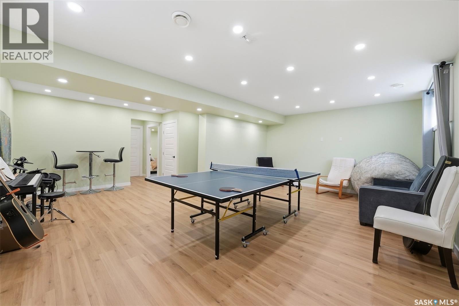 578 Mcfaull Crescent Property Photo 9