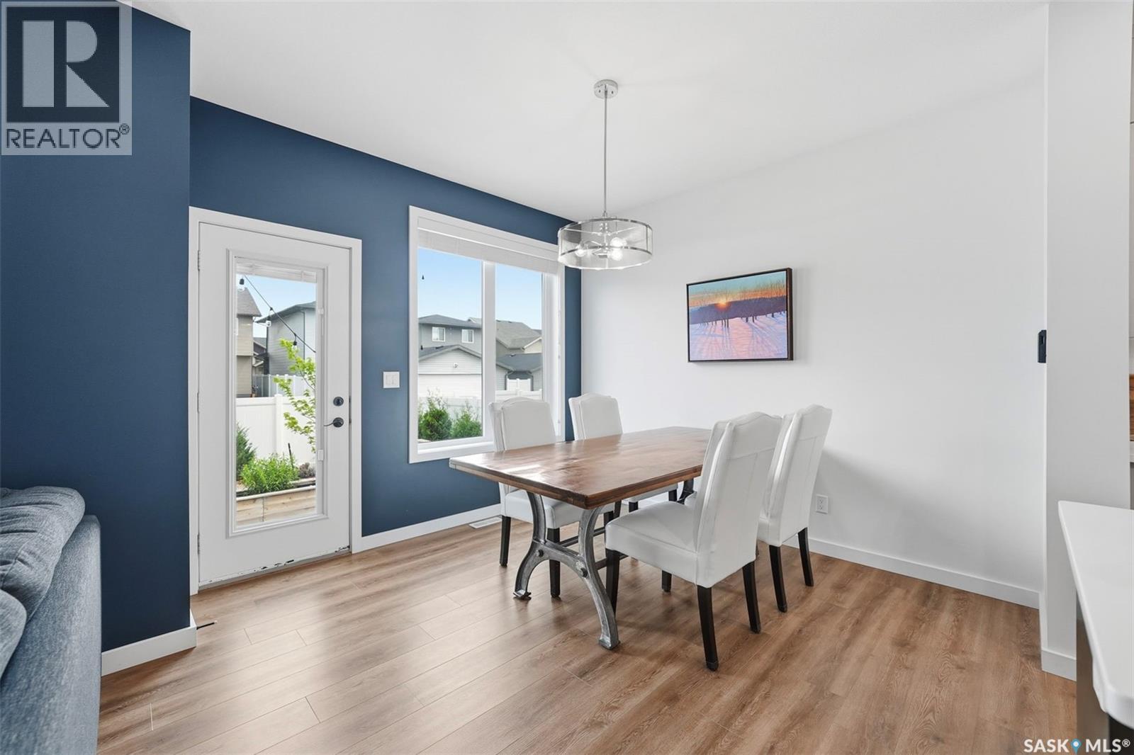 578 Mcfaull Crescent Property Photo 19