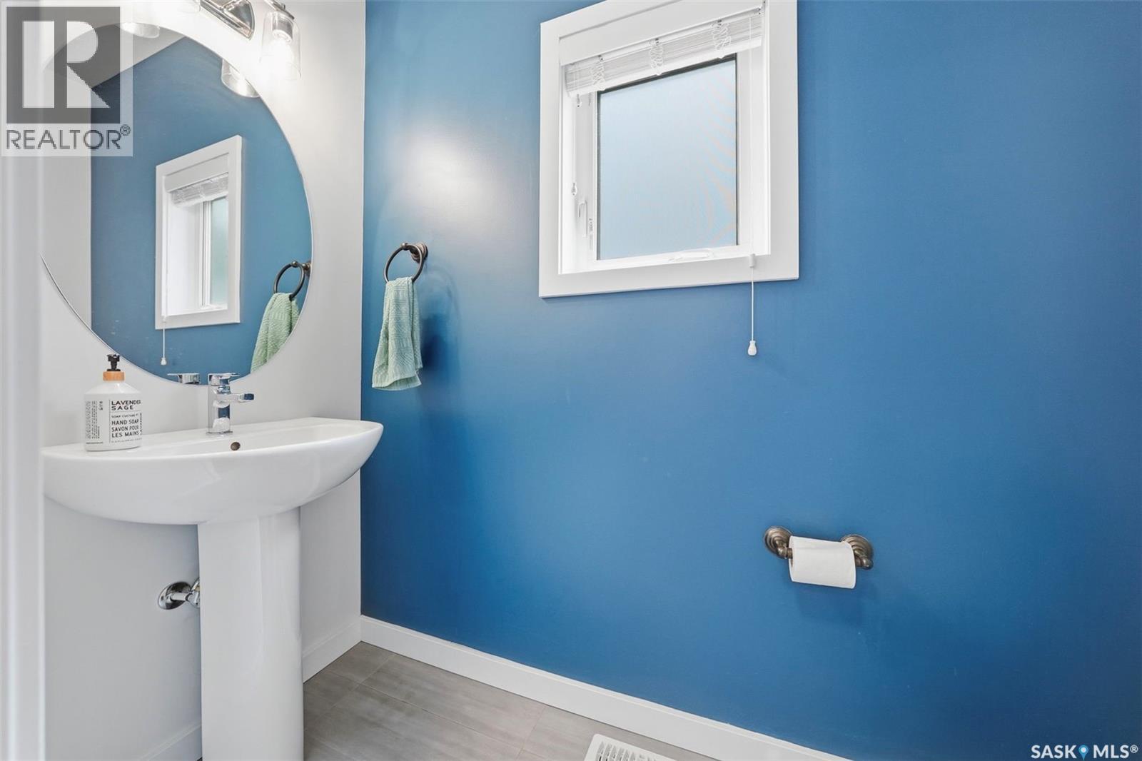 578 Mcfaull Crescent Property Photo 22