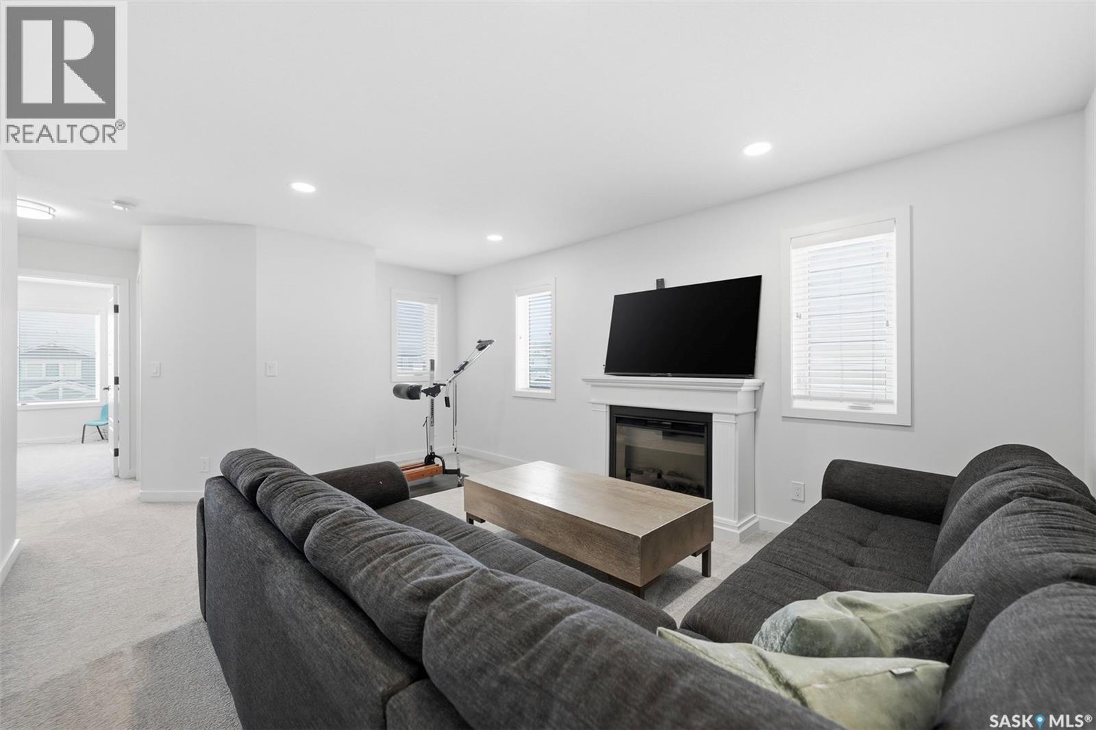 578 Mcfaull Crescent Property Photo 23
