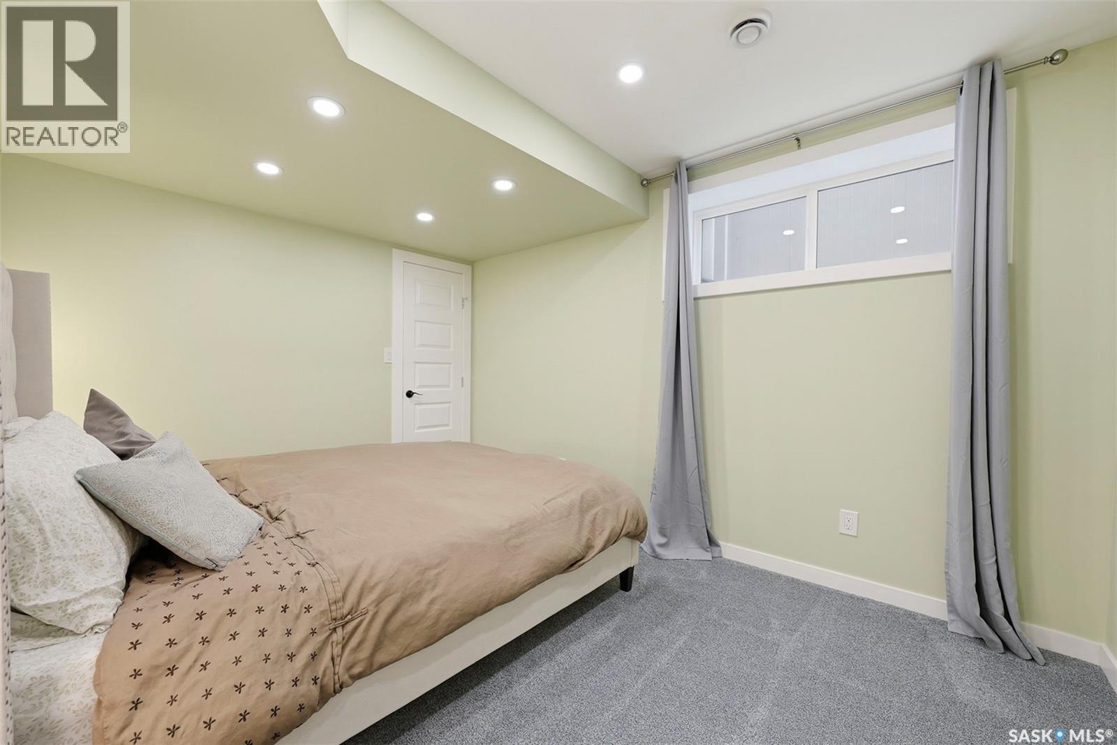 578 Mcfaull Crescent Property Photo 31
