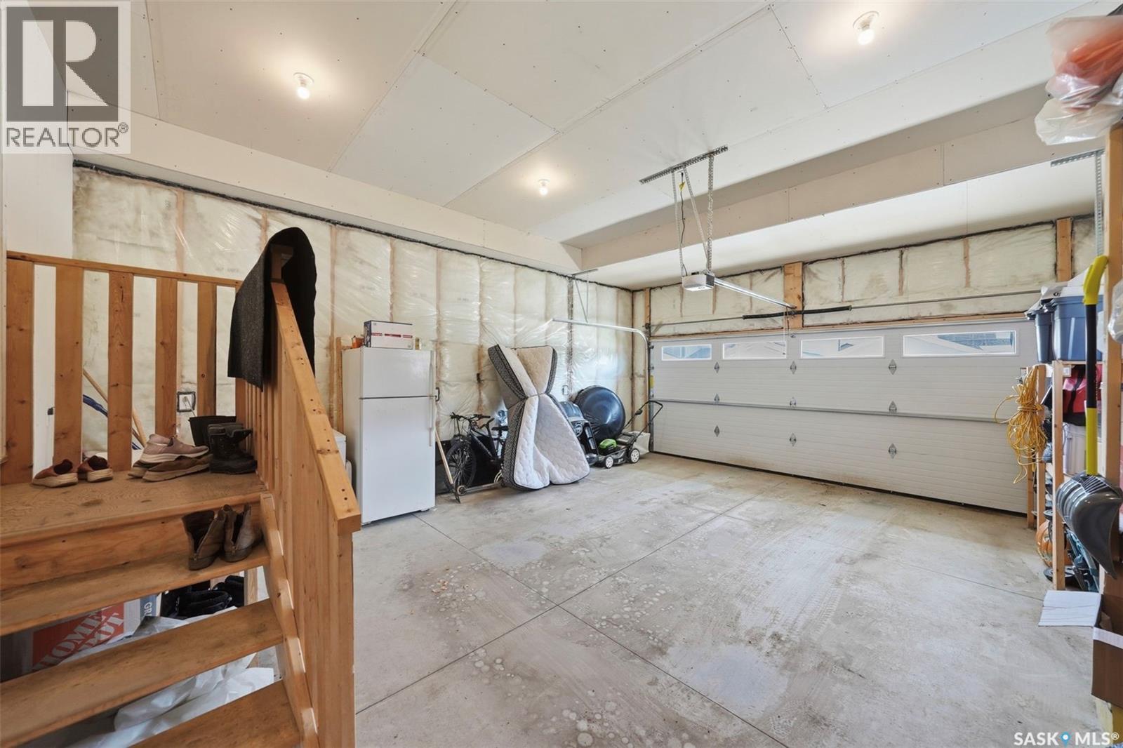 578 Mcfaull Crescent Property Photo 34