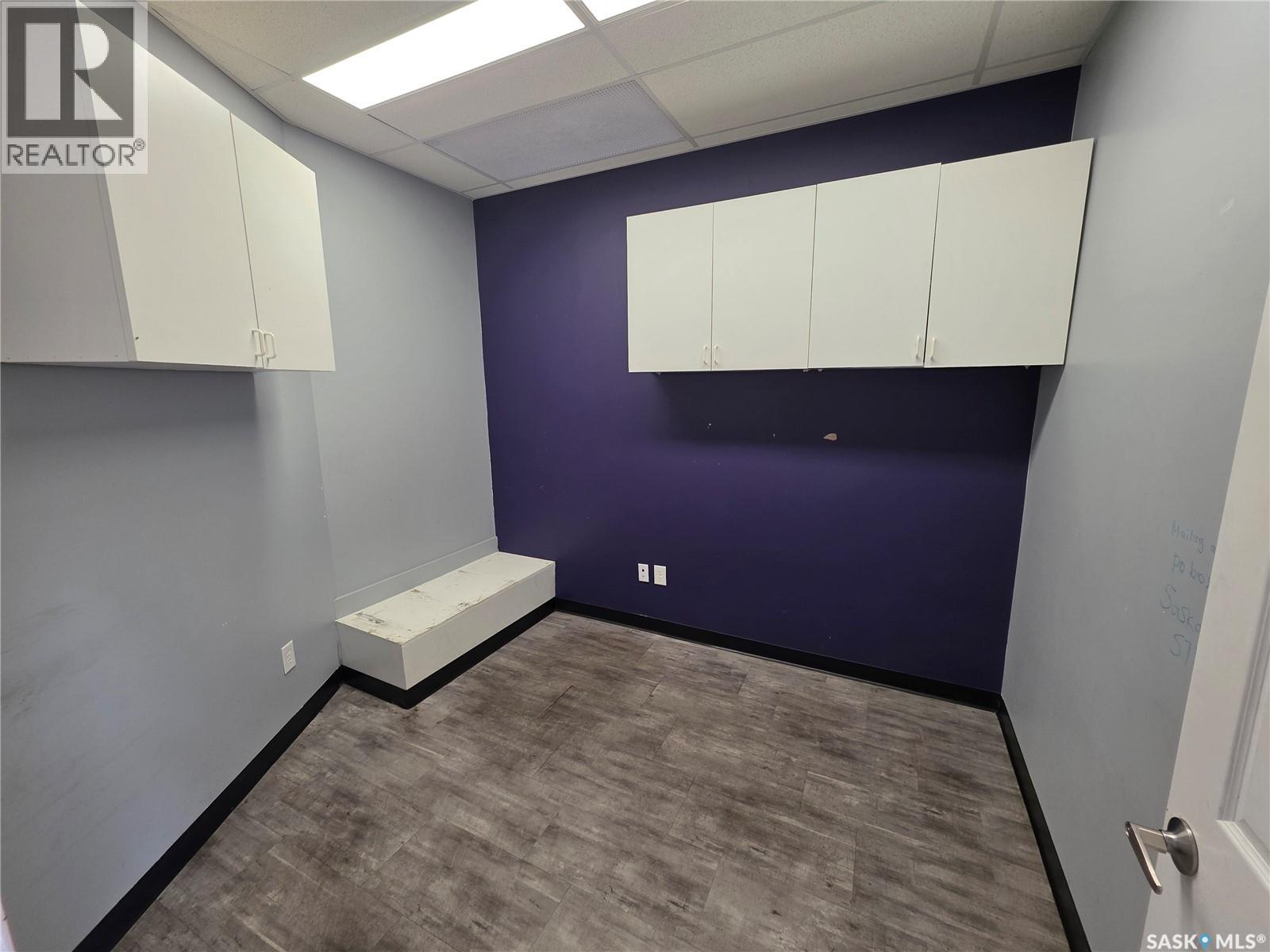 1516 20th Street W Property Photo 6
