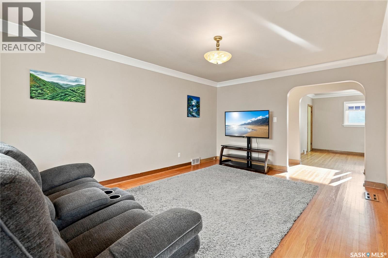 222 Broadway Avenue Property Photo 15