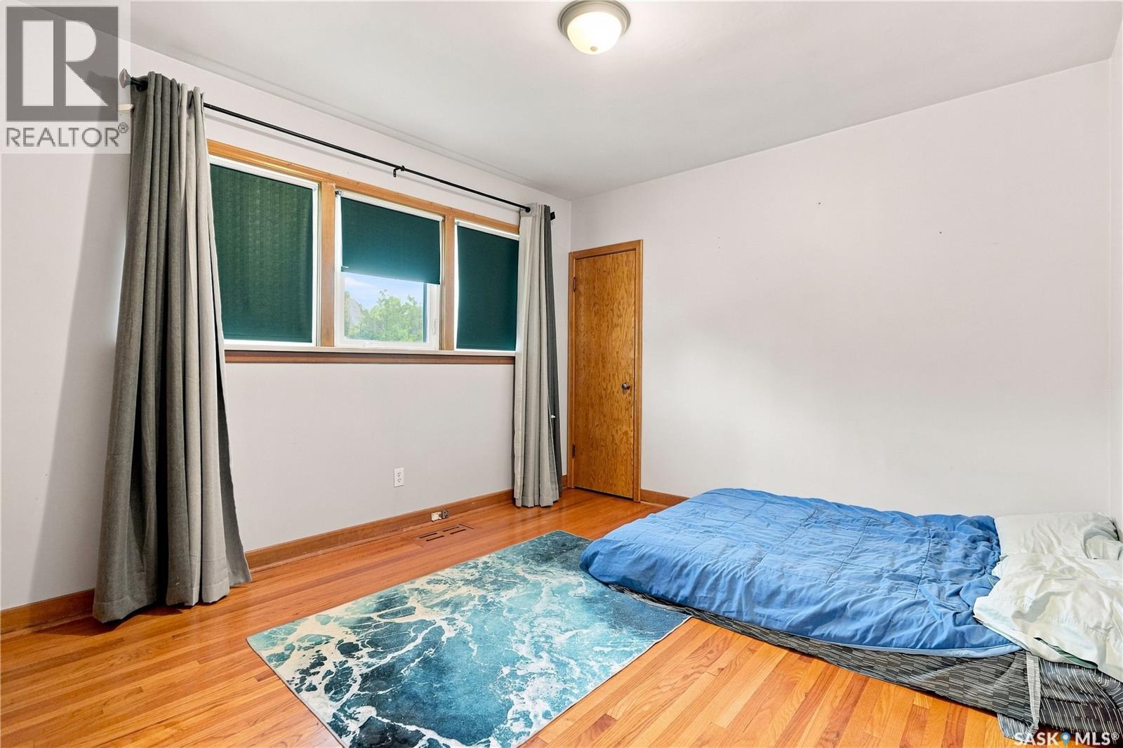 222 Broadway Avenue Property Photo 18