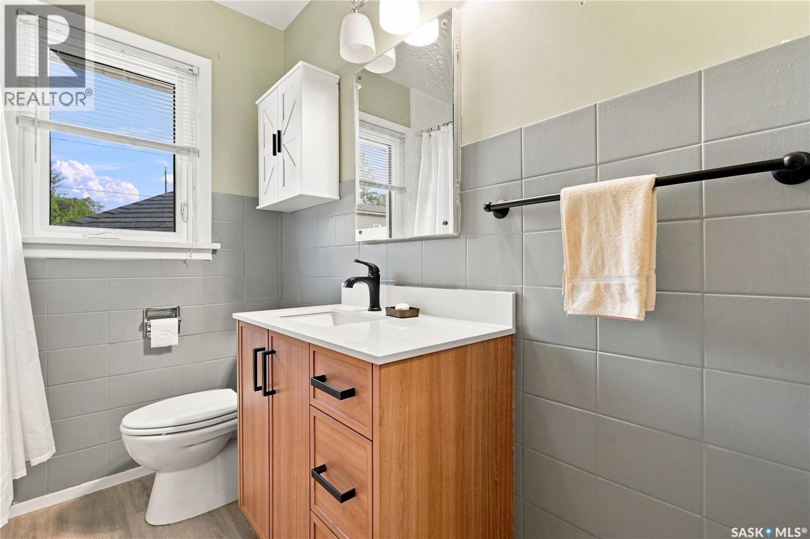222 Broadway Avenue Property Photo 21