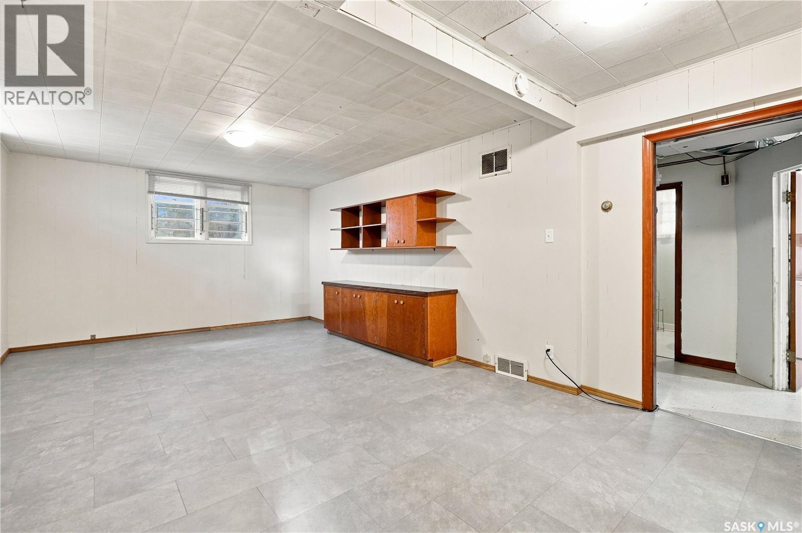 222 Broadway Avenue Property Photo 25