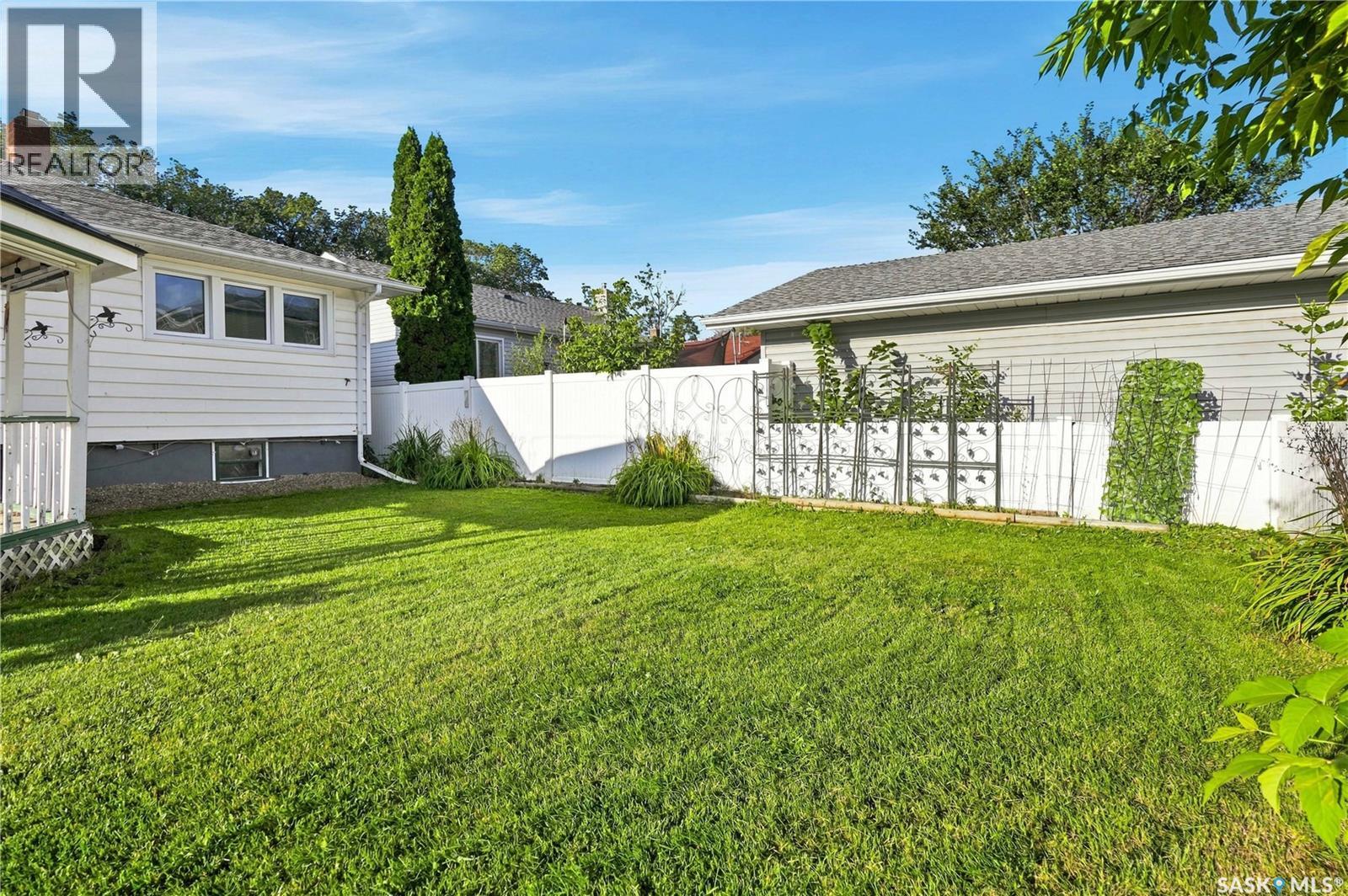 222 Broadway Avenue Property Photo 36