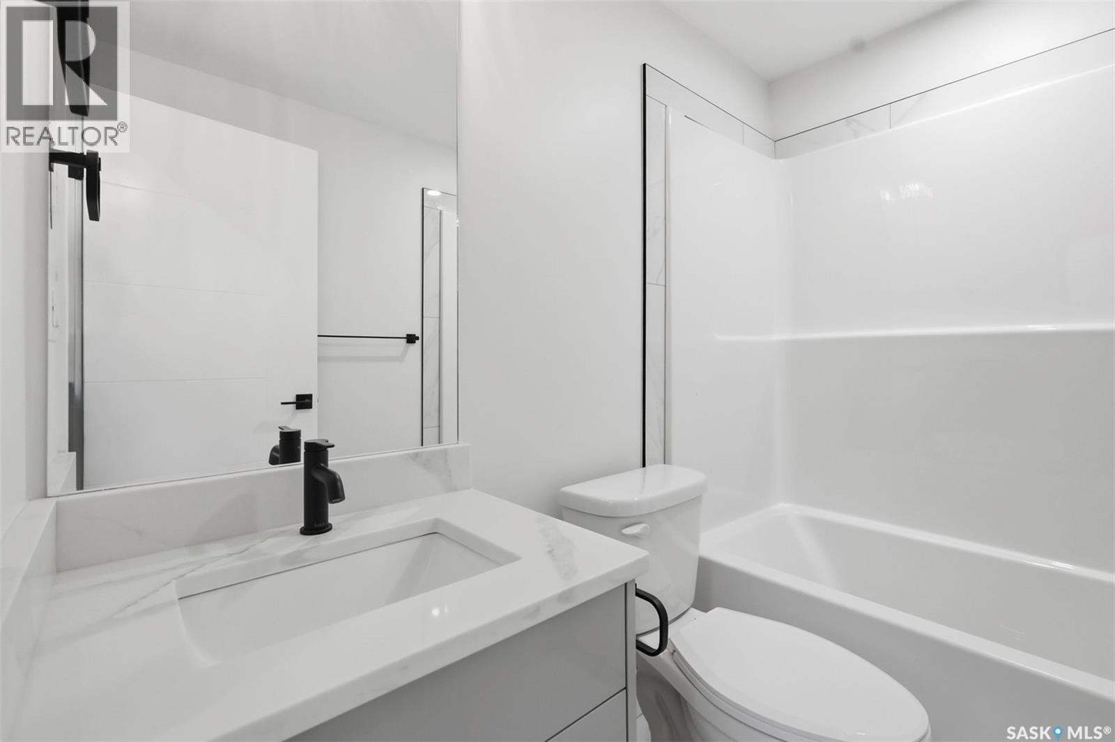 1215 Nightingale Terrace Property Photo 26