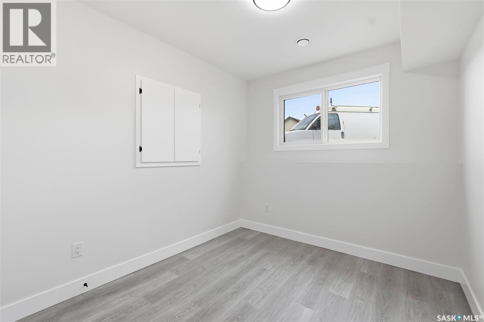 1215 Nightingale Terrace Property Photo 35