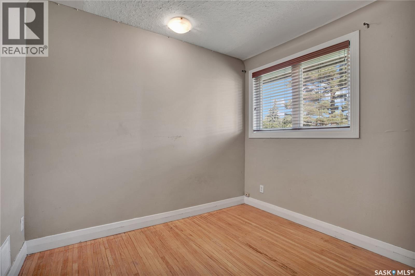 1209 Broadway Avenue Property Photo 8