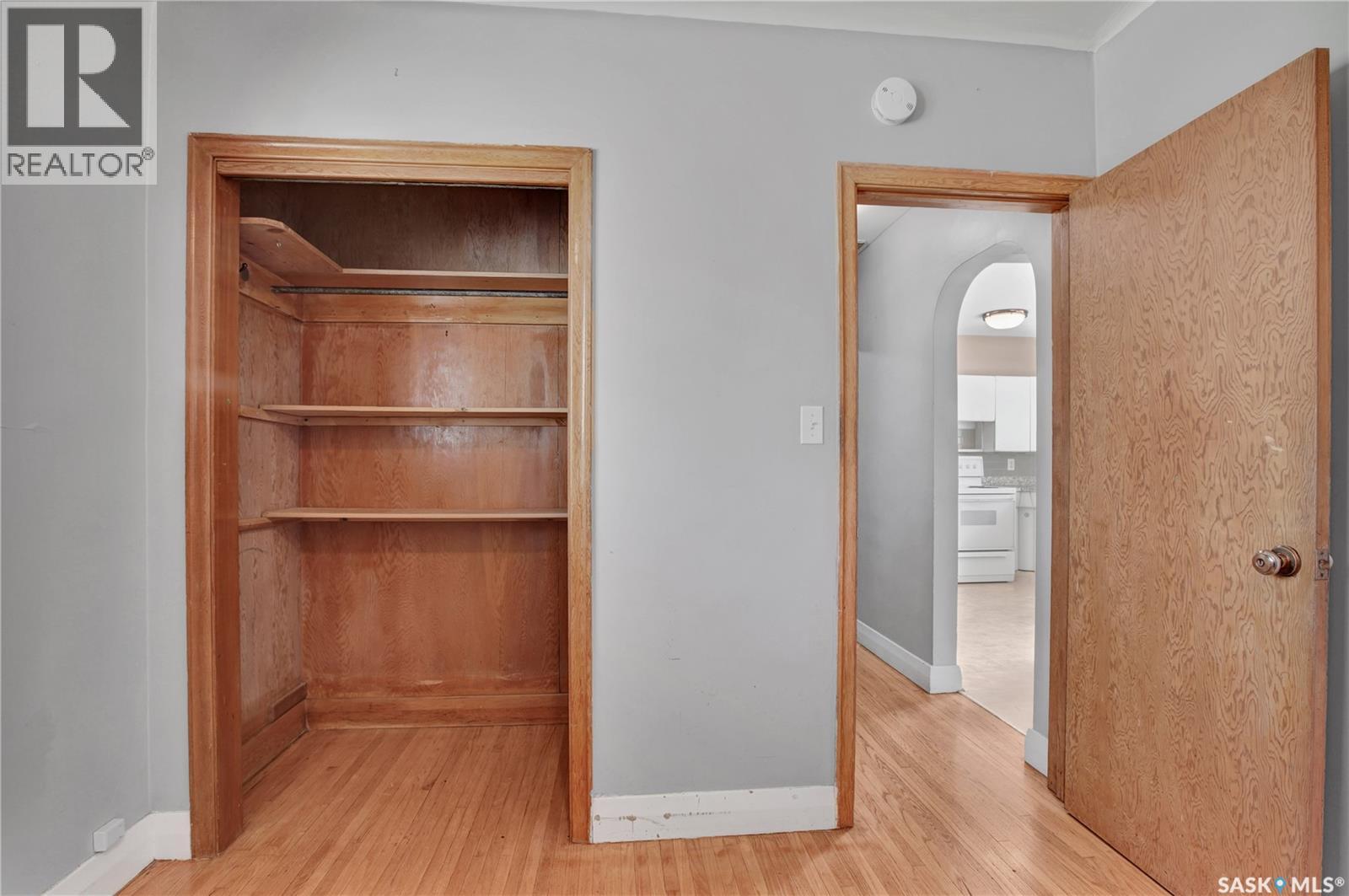 1209 Broadway Avenue Property Photo 9